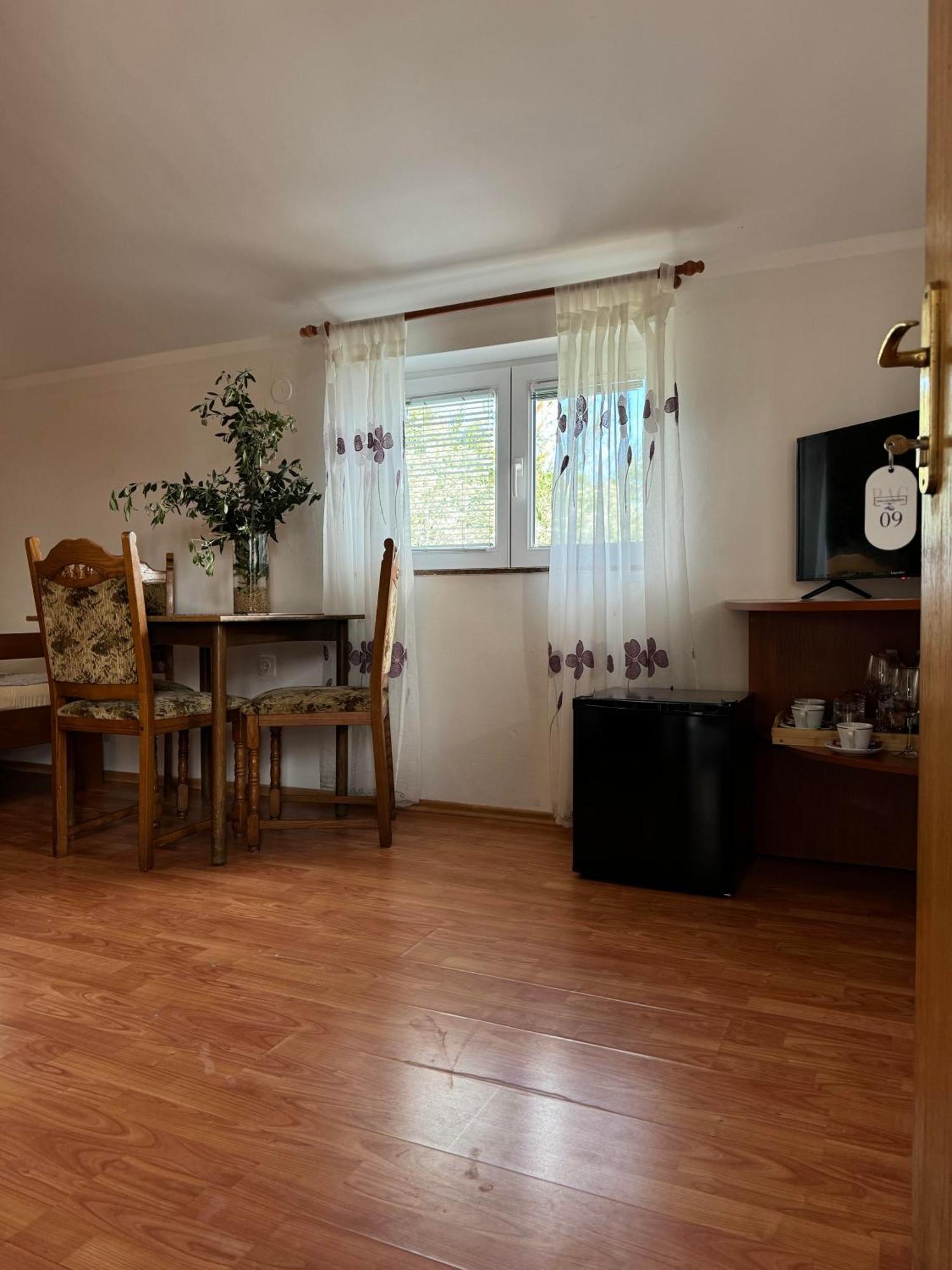 Pag Vero Apartments Pag Town Kültér fotó
